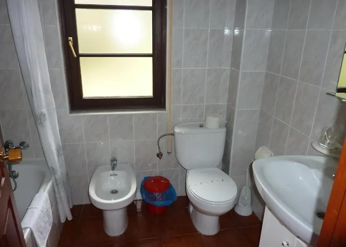 Hotel Benzua Villanueva de Ardisana