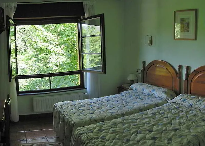 Hotel Benzua Villanueva de Ardisana