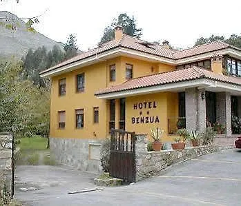 Hotel Benzua 2*