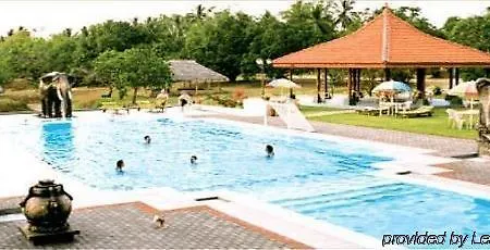 Hotel Benzua 2*