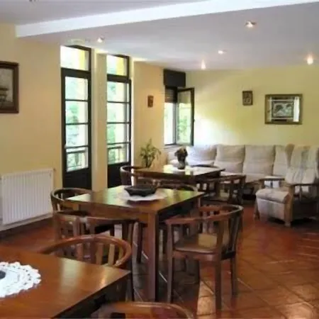 Benzua Hotel