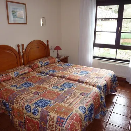 Hotel Benzua Villanueva de Ardisana