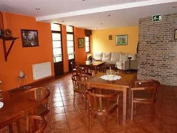 Benzua 2* Villanueva de Ardisana